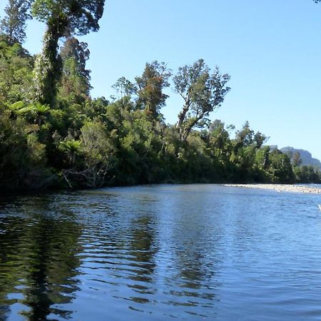 فيلا Wetland View Park Anatori المظهر الخارجي الصورة